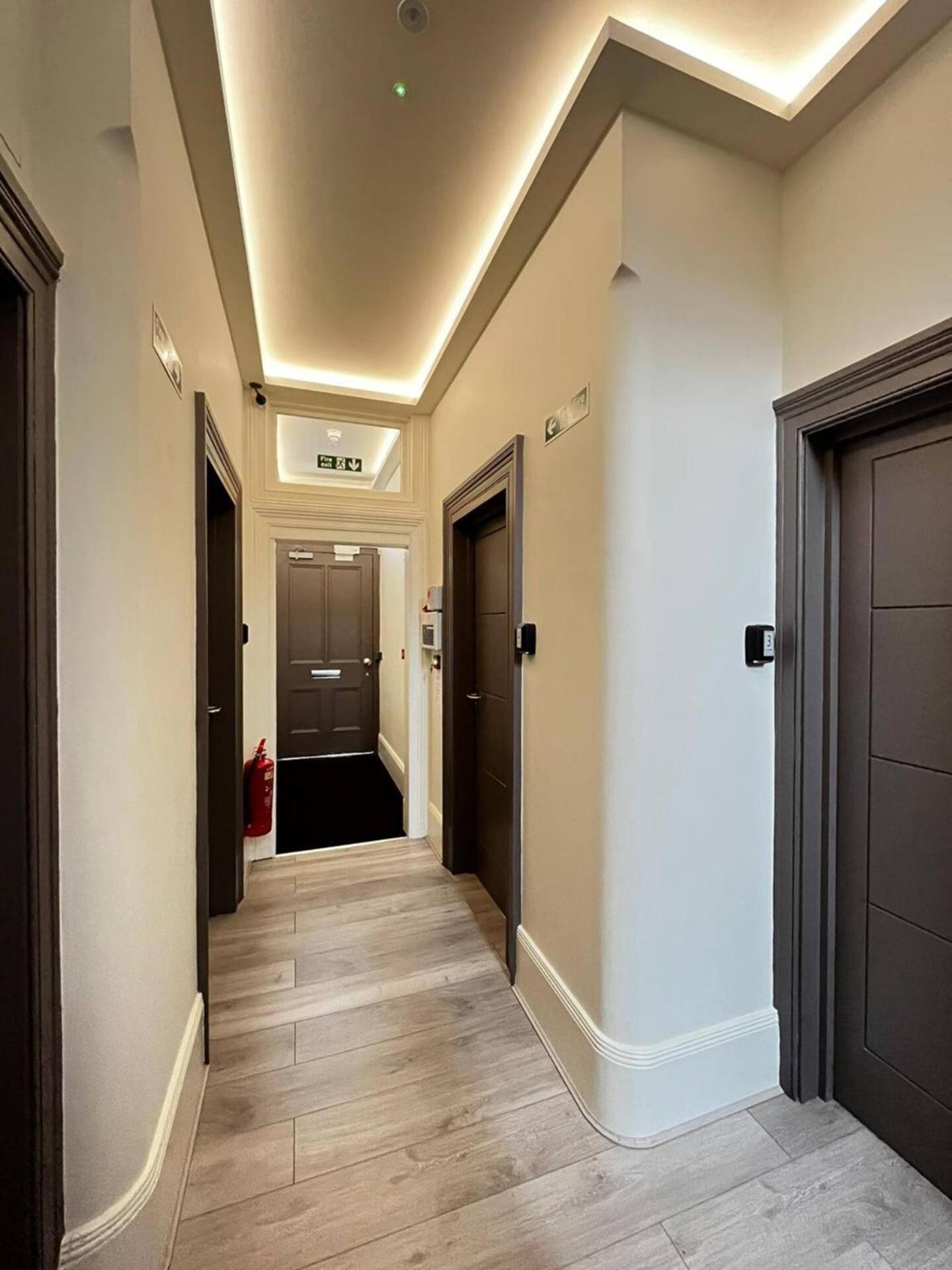 Apt 03 Beachside Beauty Central Studio Steps From Cafes Brighton Eksteriør bilde